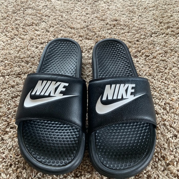 Shoe bundle - Picture 16 of 16